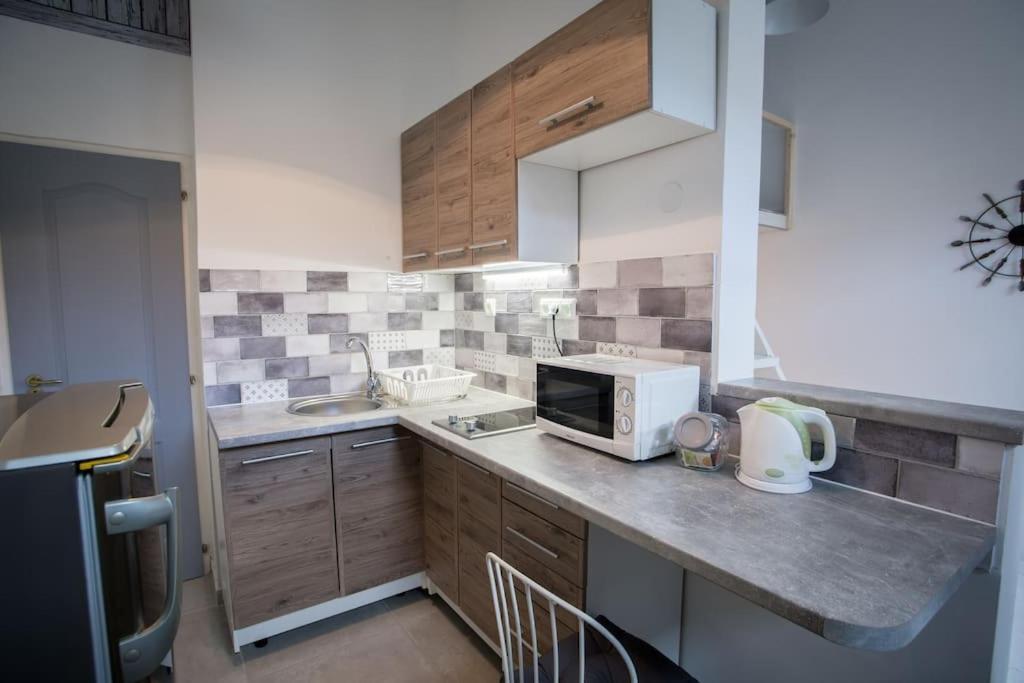 Cozy Studio With Air Condition Freshly Renovated Βουδαπέστη Εξωτερικό φωτογραφία